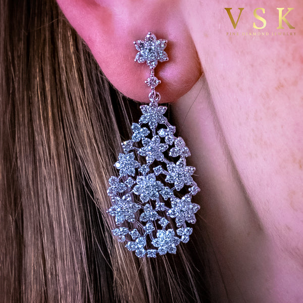 Blossom Pear | 18K White Gold | Diamond Earring | Womens Jewelry