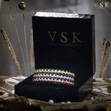 BLinks-18K Gold-Spiral Shape-Diamond Bangle