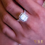 Emerald Elegance-18K White Gold-Emerald Cut-Diamond Ring